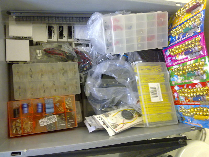 File:ElectronicPartsBox.jpg