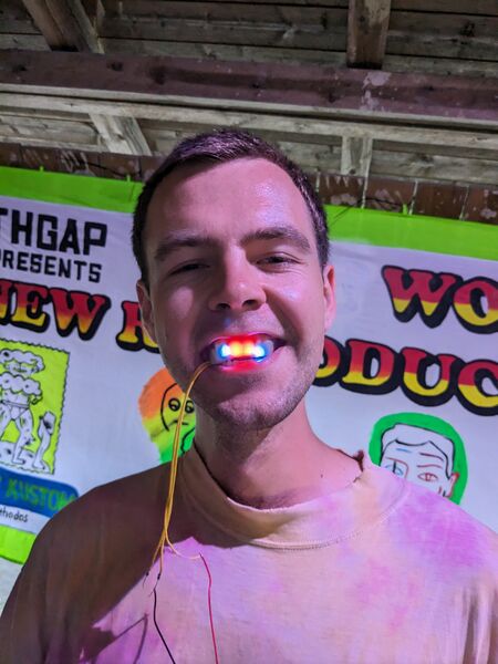 File:EddieGrills.jpg